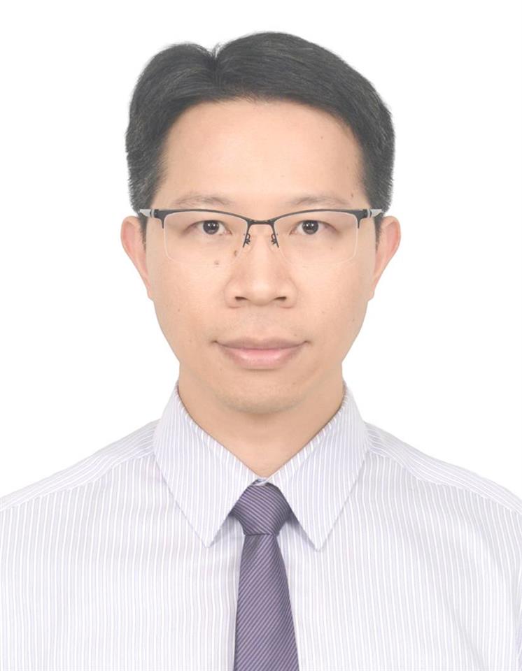 消費者保護官謝松穎